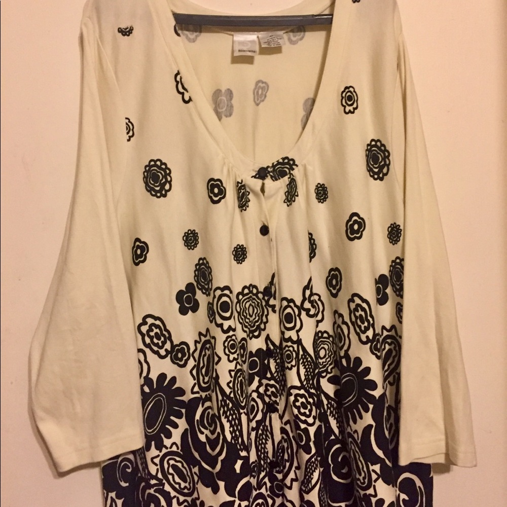 Roaman’s Women’s button up top